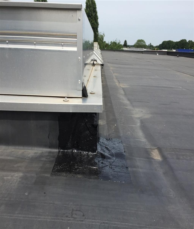 BossCover Liquid Seal Detail