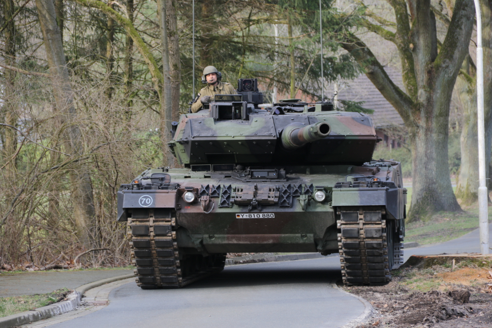 Leopard tank