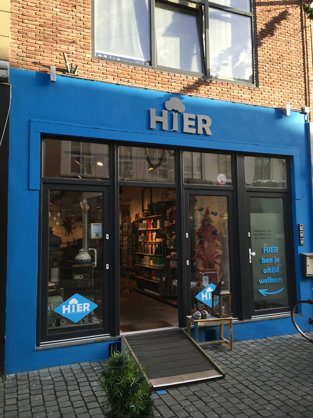 consument aantrekken klant etalage gevel