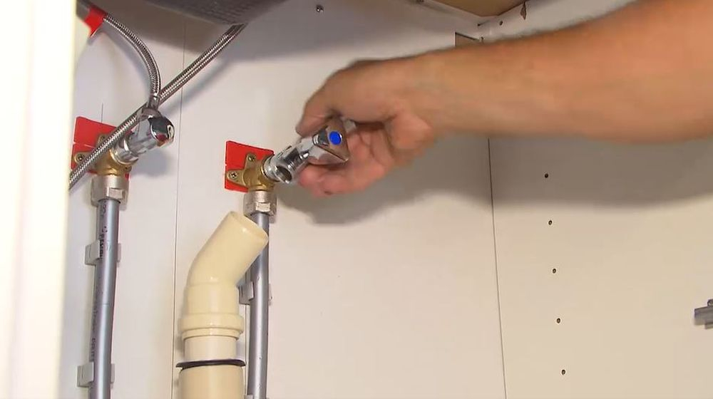 kraan aansluiten vaatwasser