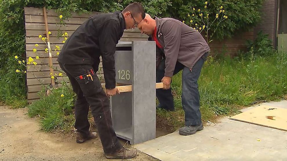 Hoe een brievenbus plaatsen Dobbit